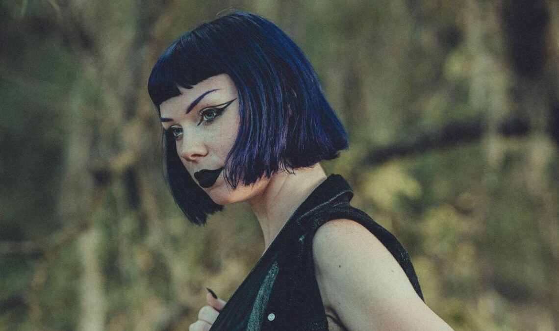 Short Goth Hairstyle Ideas