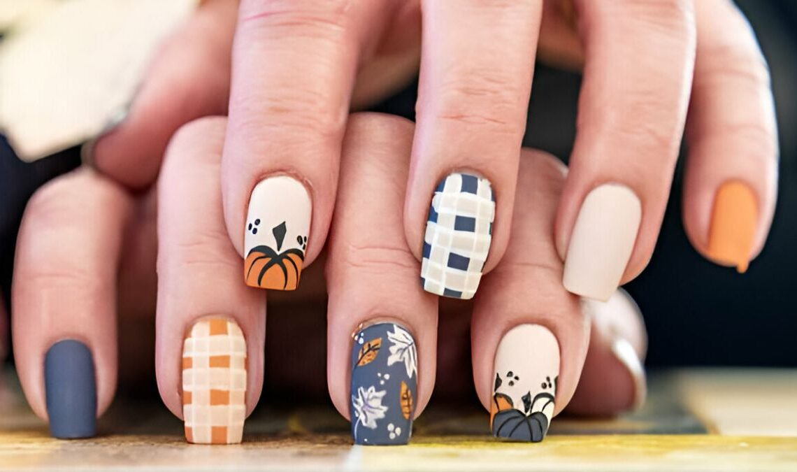 Thanksgiving Nail Designs