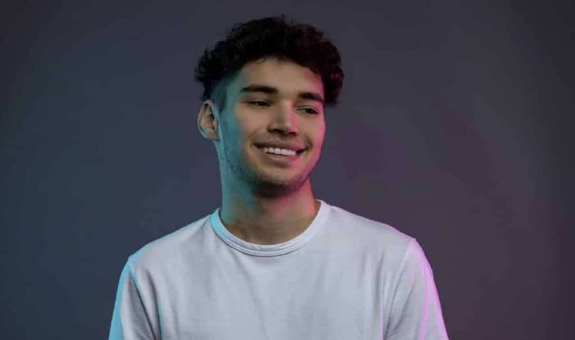 Adin Ross net worth