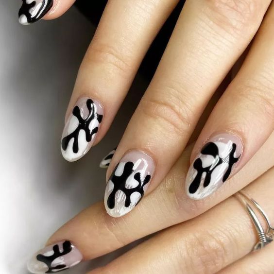 Black & White Oval Nails