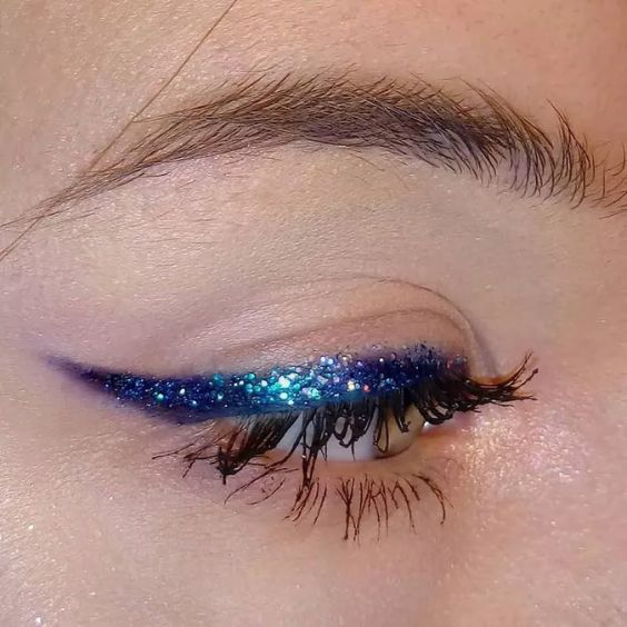 Blue Glitter Liner