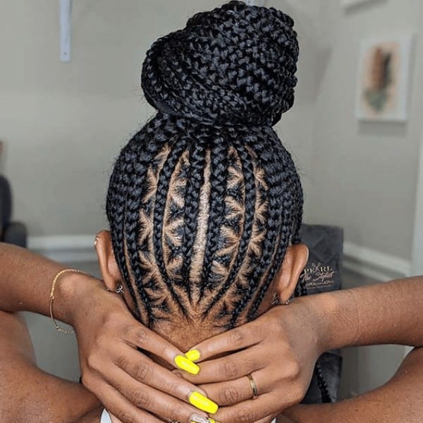 Braids with triangle parts