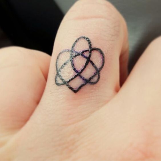 Celtic Heart Knot