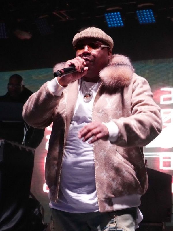 E-40