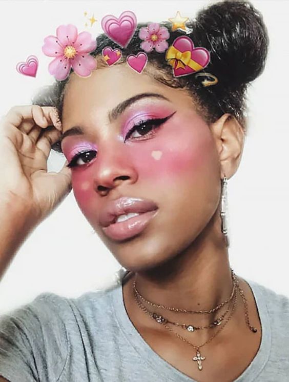 E-Girl Makeup Look For Dark Skin