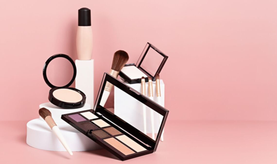 Everything You Need To Know About On-the-go Beauty