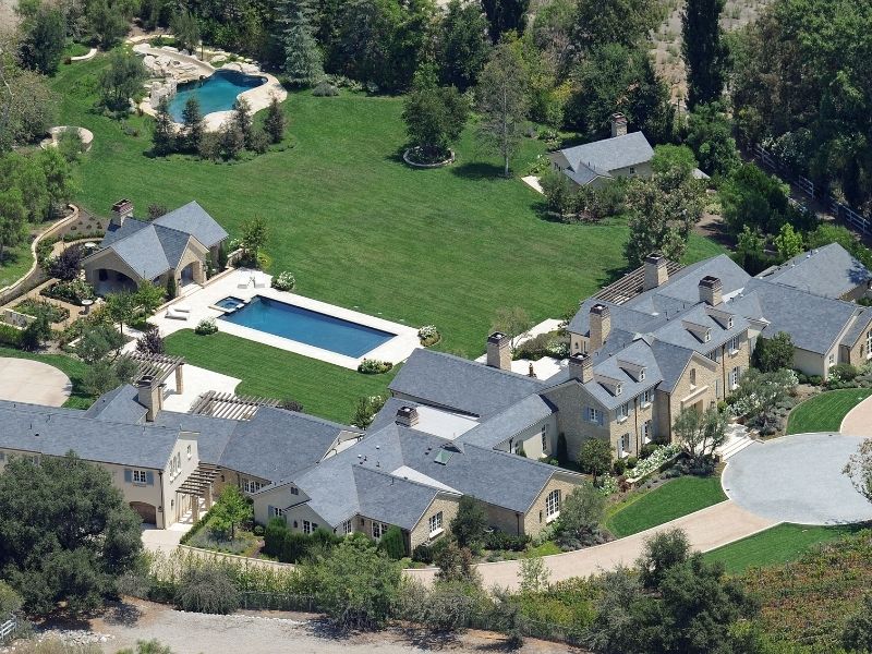 kim kardashian House in Hidden Hills