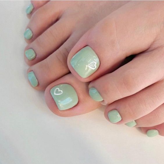 Matcha Toe Nails