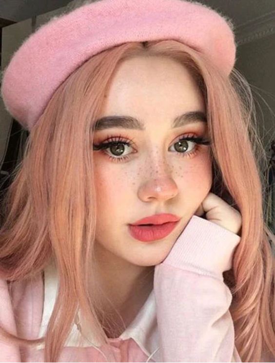 Natural E-Girl Makeup Look