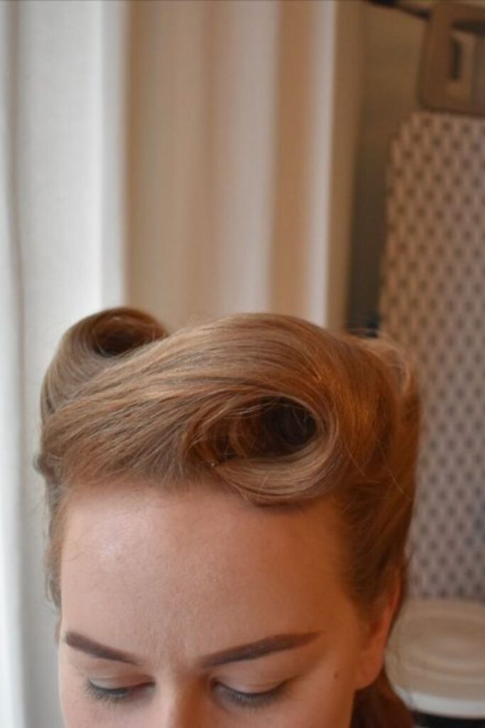 Retro-Inspired Victory Rolls