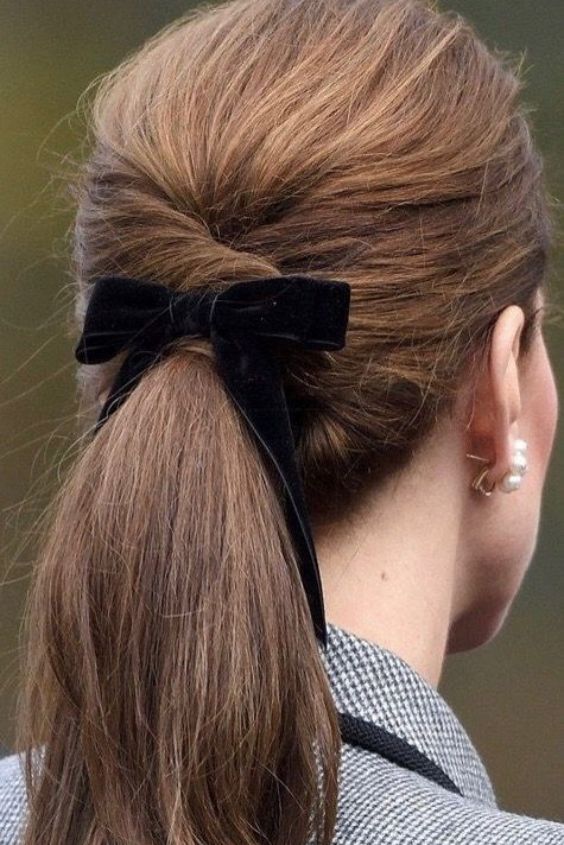 Ribbon-tied Victorian Ponytail