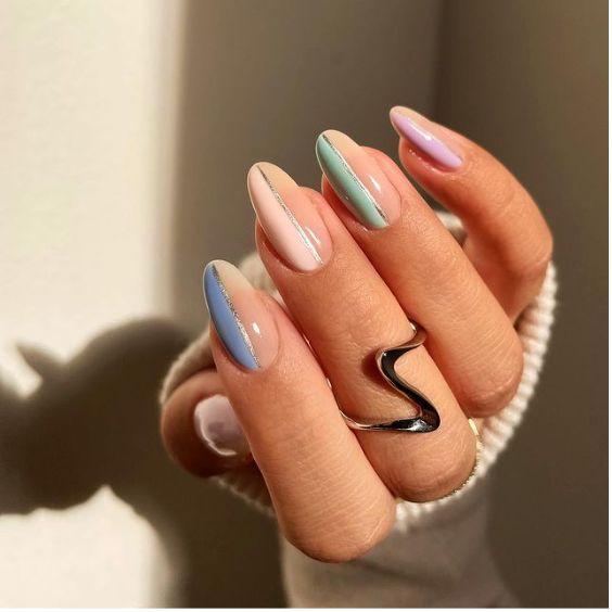 Stripy Nail Art