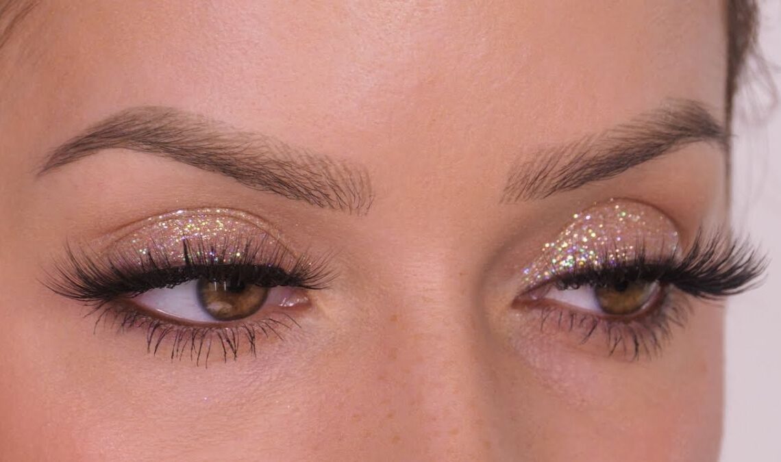 Top 25 Must-Try Glitter Eyeshadow Looks For This Year