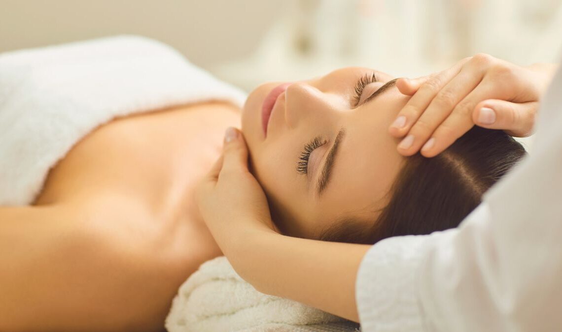 What is a spa, and what benefits does it bring to the body?