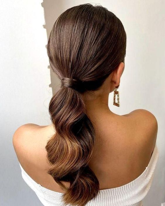 Wrapped Ponytail Chic Twist